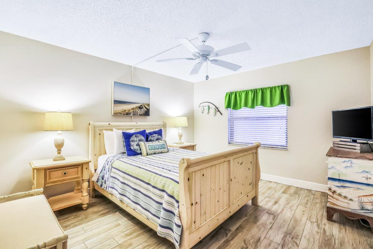 Cocoas By The Sea Apartment Cocoa Beach Exterior photo